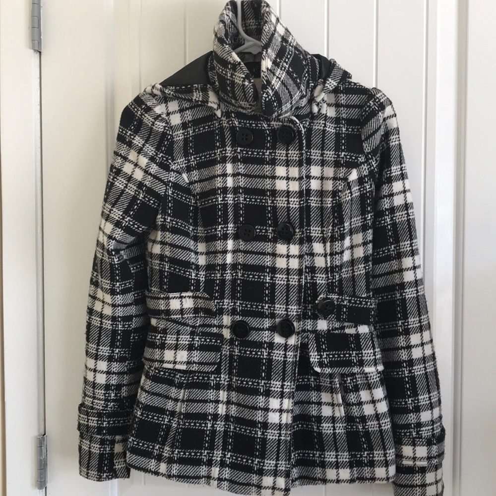 Black and white pea coat size small with a good